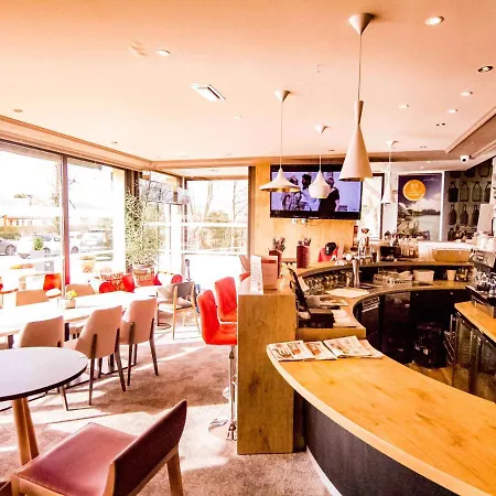 Ibis Colmar Est - Restaurant En Alsace מלון