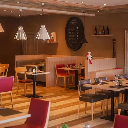 מלון Ibis Colmar Est - Restaurant En Alsace