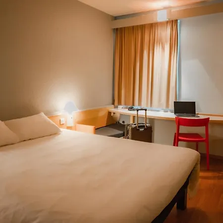 Ibis Colmar Est - Restaurant En Alsace Hotel 3*