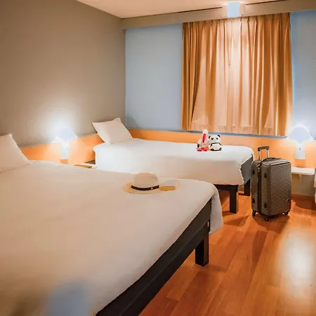 Ibis Colmar Est - Restaurant En Alsace מלון