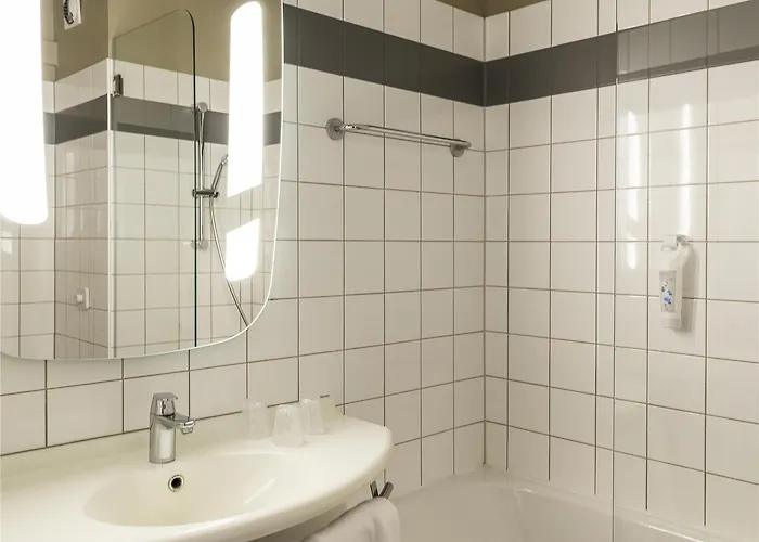 Hotel Ibis Colmar Est - Restaurant En Alsace 3*